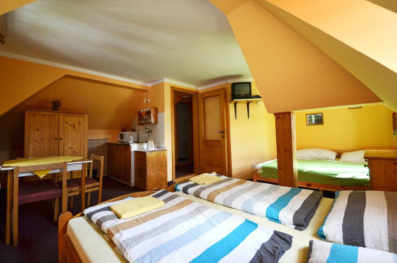 Pension Centrum Špindlerŭv Mlýn Екстериор снимка